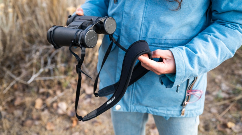 Nikon-Monarch-8x42-binoculars